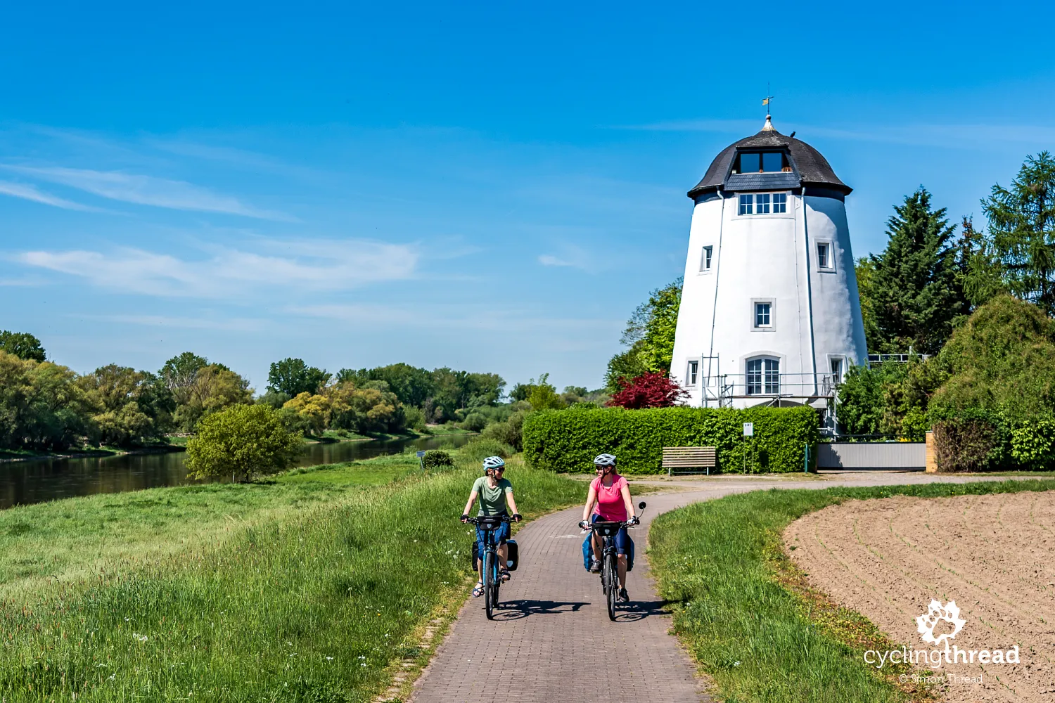 Grödel windmill on the Elbe Cycle Route