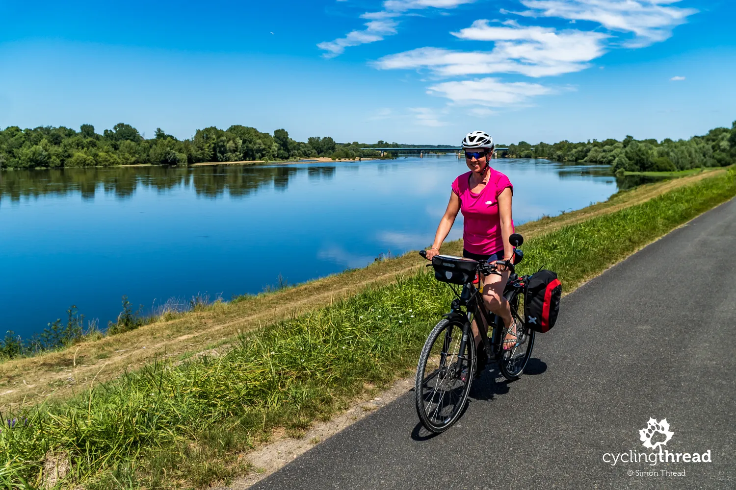 Loire Valley cycle route near Langeais