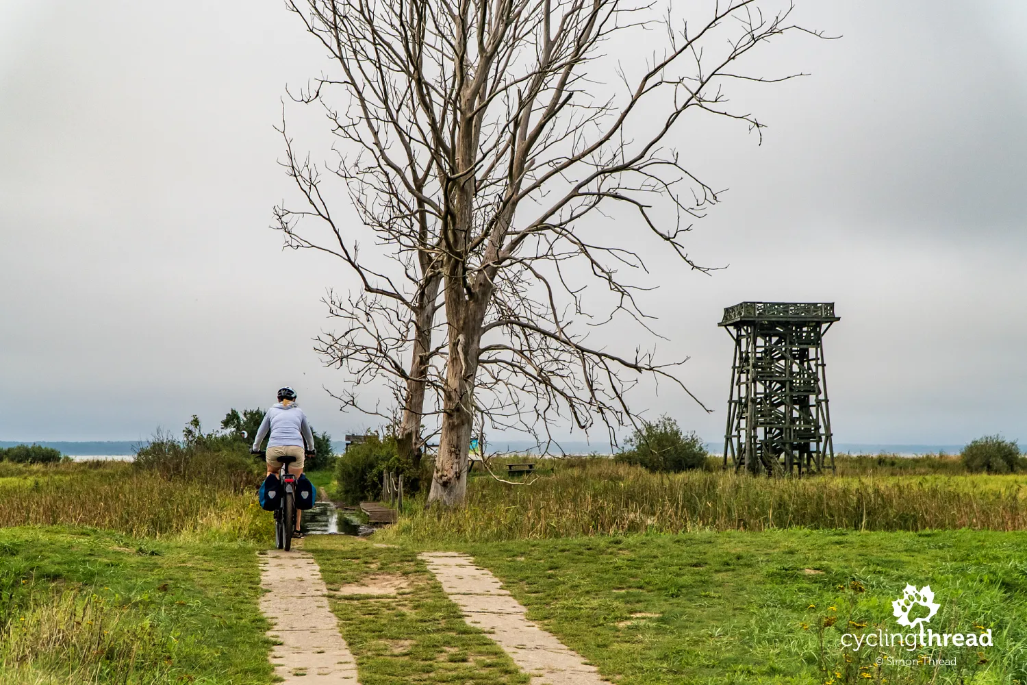 Observation tower over Lake Gardno