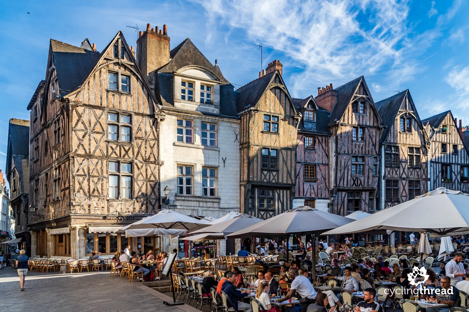 Place Plumereau - the central square in Tours