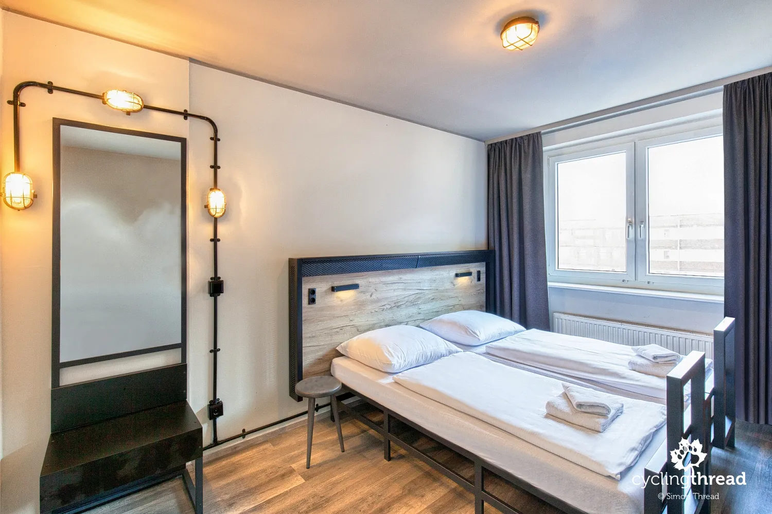 Room at the A&O Berlin Hauptbahnhof hostel