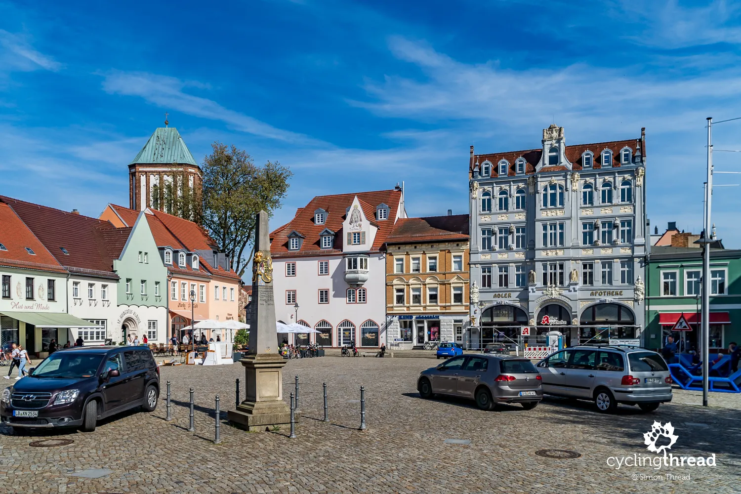 Senftenberg - the market square and Polish-Saxon postal pillar