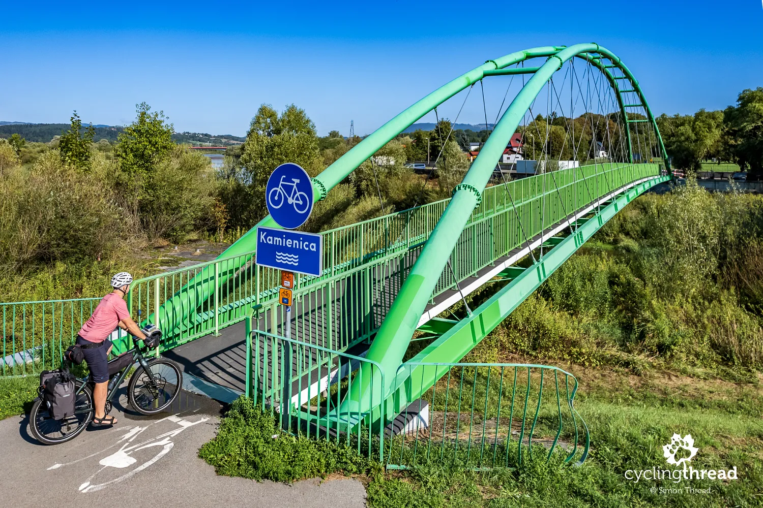 The VeloDunajec bridge over the Kamienica River