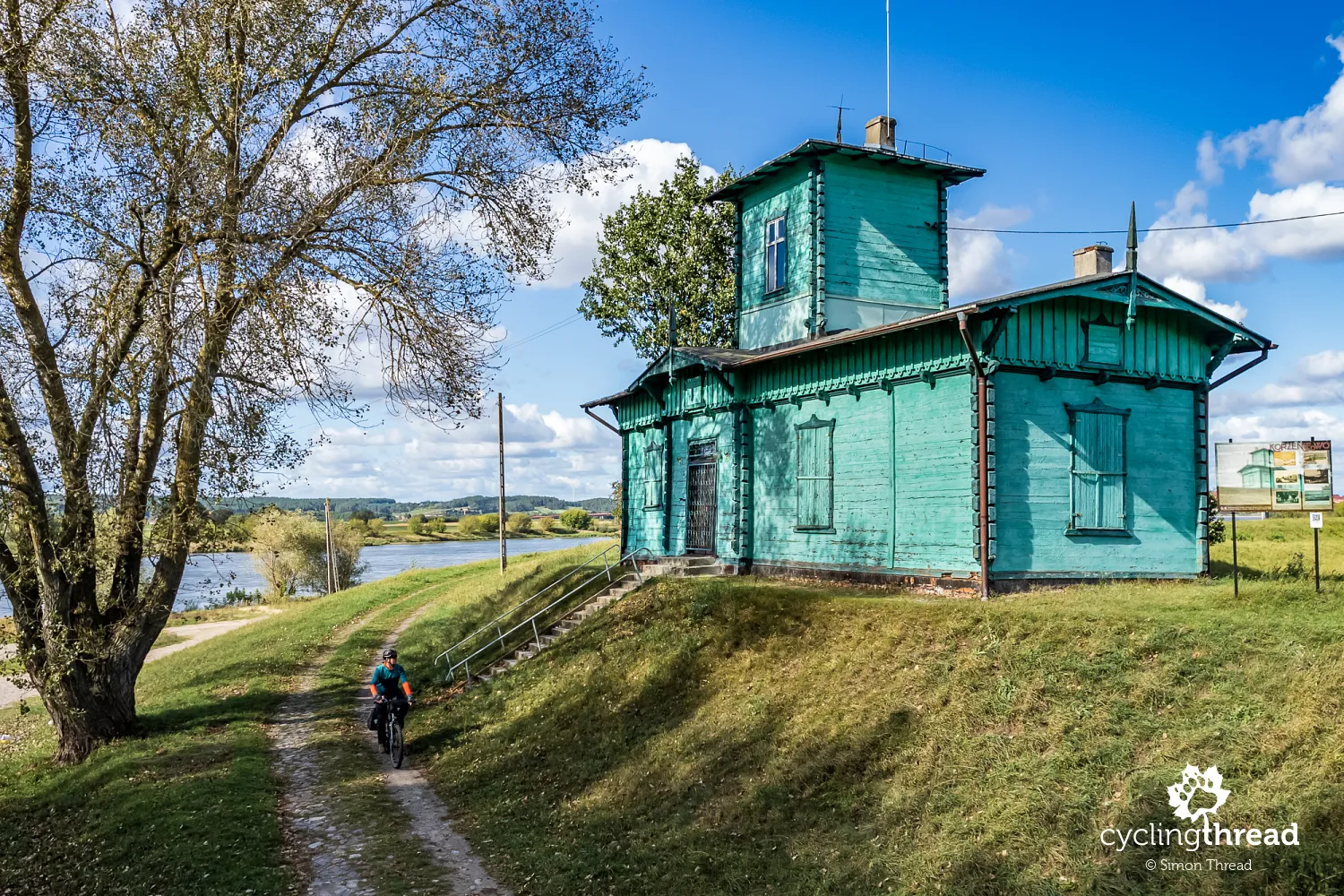 Water gauge on the Vistula in Korzeniewo
